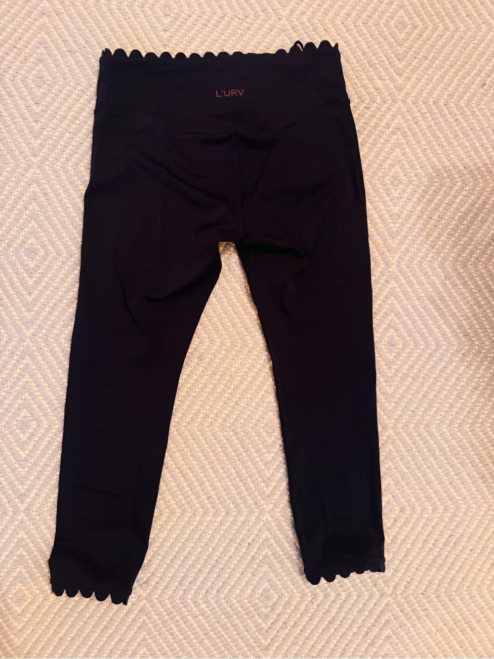 L'URV Women’s High Waisted Navy Scallop Leggings